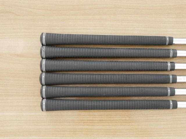 Iron set : Ping : ชุดเหล็ก Ping i Series (ออกปี 2016) มีเหล็ก 5-Pw (6 ชิ้น) ก้านเหล็ก Project X 6.5 Flex SX