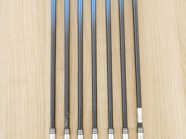 Iron set : XXIO : ชุดเหล็ก XXIO Cross (ออกปี 2019 ตีไกลที่สุดของที่สุดจาก XXIO หน้าเด้งสุดๆ) มีเหล็ก 7-Pw,Aw,Dw,Sw (7 ชิ้น ตีไกลกว่าปกติ 2 เบอร์) ก้านกราไฟต์ Flex R