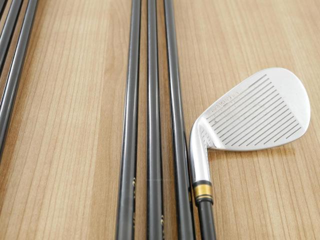 Iron set : Yonex : ชุดเหล็ก Yonex Royal E-Zone (รุ่นท๊อปสุด ก้านดีมาก หน้าเด้ง ตีไกลสุดๆ) มีเหล็ก 6-Pw,Aw,Sw (7 ชิ้น) ก้านกราไฟต์ NANOPREME Flex R
