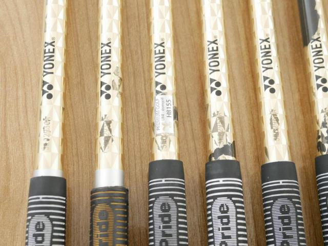Iron set : Yonex : ชุดเหล็ก Yonex Royal E-Zone (รุ่นท๊อปสุด ก้านดีมาก หน้าเด้ง ตีไกลสุดๆ) มีเหล็ก 6-Pw,Aw,Sw (7 ชิ้น) ก้านกราไฟต์ NANOPREME Flex R