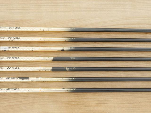 Iron set : Yonex : ชุดเหล็ก Yonex Royal E-Zone (รุ่นท๊อปสุด ก้านดีมาก หน้าเด้ง ตีไกลสุดๆ) มีเหล็ก 6-Pw,Aw,Sw (7 ชิ้น) ก้านกราไฟต์ NANOPREME Flex R