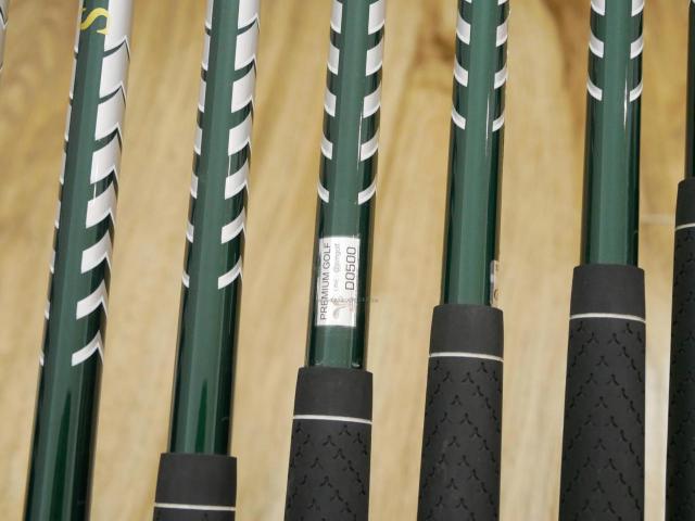 Iron set : Katana : ชุดเหล็กกระเทย Katana Snipe Iron LX-9 มีเหล็ก 5-Pw,Sw (7 ชิ้น) ก้านกราไฟต์ Flex SR