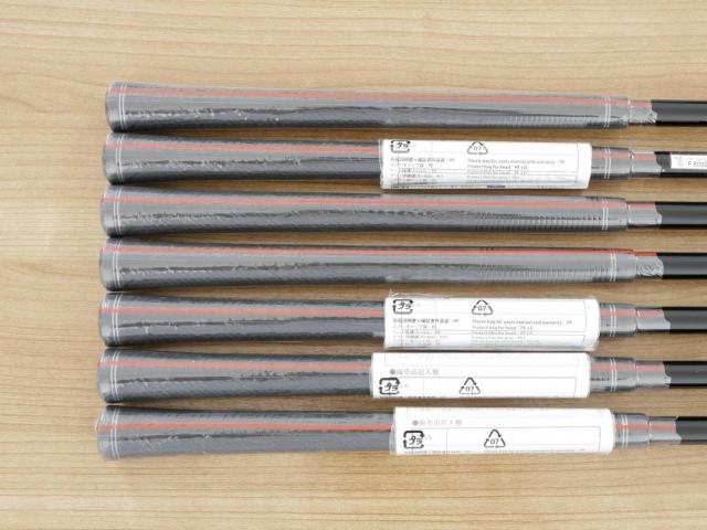 Iron set : Yamaha : **ของใหม่ ยังไม่แกะพลาสติก** ชุดเหล็ก Yamaha Inpres DriveStar Type D (รุ่นล่าสุด ออกปี 2024 ตีไกลที่สุด ไกลกว่าเหล็กทั่วไป 2 เบอร์ หน้าเด้งมากๆ) มีเหล็ก 7-Pw,Aw,As,Sw (7 ชิ้น) ก้านกราไฟต์ Fujikura Speeder NX M-425i Flex R