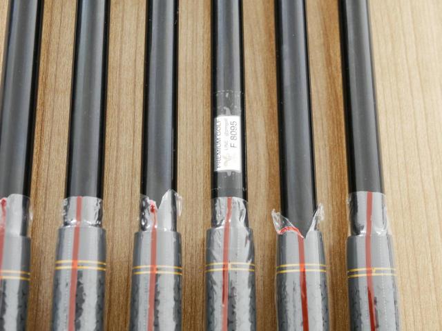 Iron set : Other Brand : **ของใหม่ ยังไม่แกะพลาสติก** ชุดเหล็ก Mutsumi Honma MH777 One Length (ใบใหญ่ ตีง่าย ไกล) มีเหล็ก 5-Pw (6 ชิ้น) ก้านกราไฟต์ Flex SR