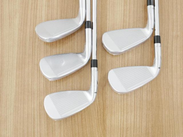 Iron set : Taylormade : **ของใหม่ ยังไม่แกะพลาสติก** ชุดเหล็ก Taylormade Qi MAX Lite (รุ่นล่าสุด ออกปี 2024 Japan Spec.) มีเหล็ก 6-Pw (5 ชิ้น) ก้านเหล็ก NS Pro 790 Flex S