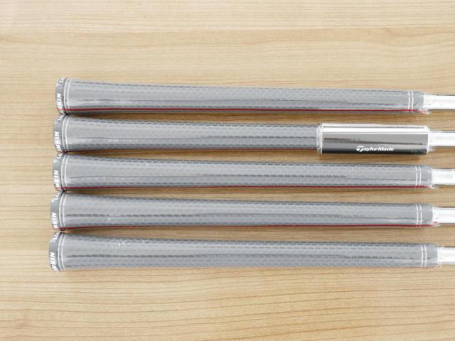 Iron set : Taylormade : **ของใหม่ ยังไม่แกะพลาสติก** ชุดเหล็ก Taylormade Qi MAX Lite (รุ่นล่าสุด ออกปี 2024 Japan Spec.) มีเหล็ก 6-Pw (5 ชิ้น) ก้านเหล็ก NS Pro 790 Flex S