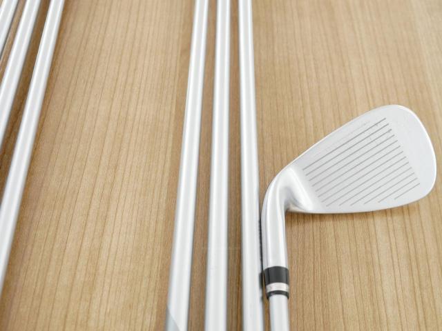 Iron set : Katana : ชุดเหล็ก Katana Voltio NINJA Model V (ปี 2020 หน้าเด้ง ตีไกล) มีเหล็ก 6-Pw,Aw,Sw (7 ชิ้น) ก้านกราไฟต์ Fujikura Voltio 40 Flex SR