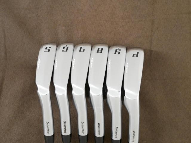 Iron set : Tourstage : ชุดเหล็ก Tourstage X-Blade 705 Type M (Forged) มีเหล็ก 5-Pw ก้านเหล็ก NS Pro 980 DST Flex R