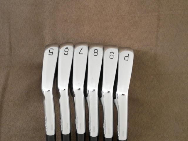 Iron set : Mizuno : ชุดเหล็ก Mizuno Pro 221 Forged (ปี 2023 นุ่ม แน่น คมมากๆๆ) มีเหล็ก 5-Pw (6 ชิ้น) ก้านกราไฟต์ UST Mamiya RECOIL 95 F3 Flex R