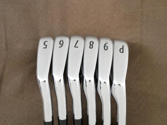 Iron set : Titleist : ชุดเหล็ก Titleist AP2 712 Forged มีเหล็ก 5-Pw (6 ชิ้น) ก้านเหล็ก NS Pro 950 Flex S