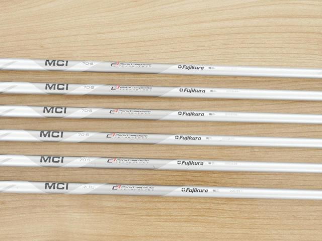 Iron set : PRGR : ชุดเหล็ก PRGR TUNE 01 HC (Forged) มีเหล็ก 5-Pw (6 ชิ้น) ก้านกราไฟต์ Fujikura MCI 70 Flex S