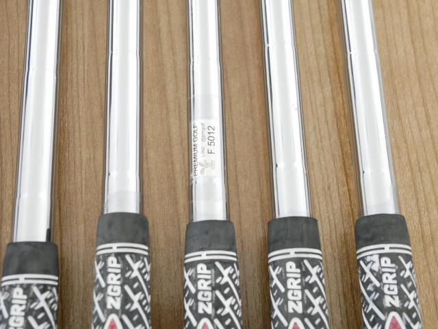 Iron set : Taylormade : ชุดเหล็ก Taylormade P760 Forged (ปี 2018 นุ่ม แน่น) มีเหล็ก 5-Pw (6 ชิ้น) ก้านเหล็ก Dynamic Gold S200 