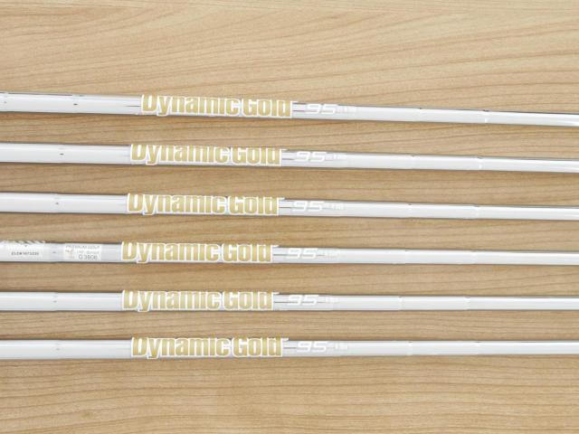 Iron set : Callaway : **ของใหม่ ยังไม่แกะพลาสติก** ชุดเหล็ก Callaway Rogue ST Max OS (ออกปี 2022 ตีง่ายสุดๆ ไกลสุดๆ) มีเหล็ก 5-Pw (6 ชิ้น) ก้านเหล็ก Dynamic Gold 95 R300