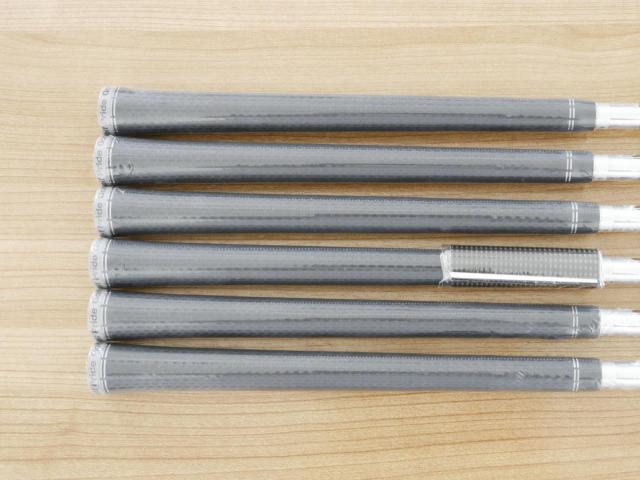 Iron set : Callaway : **ของใหม่ ยังไม่แกะพลาสติก** ชุดเหล็ก Callaway Rogue ST Max OS (ออกปี 2022 ตีง่ายสุดๆ ไกลสุดๆ) มีเหล็ก 5-Pw (6 ชิ้น) ก้านเหล็ก Dynamic Gold 95 R300