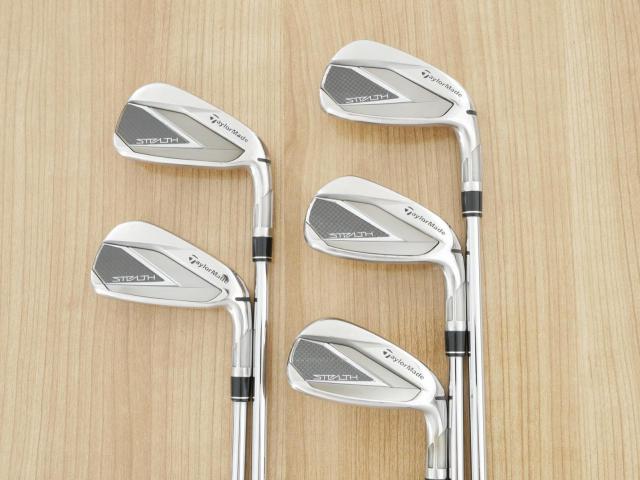 Iron set : Taylormade : ชุดเหล็ก Taylormade Stealth (ออกปี 2022 Japan Spec.) มีเหล็ก 6-Pw (5 ชิ้น) ก้านเหล็ก Dynamic Gold 85 VSS Pro S200