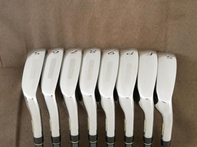 Iron set : Mizuno : ชุดเหล็ก Mizuno Intage Ti-Face (รุ่นท๊อป ใบใหญ่ ตีไกลมาก) มีเหล็ก 5-Pw,Aw,Sw (8 ชิ้น) ก้านกราไฟต์ Flex R1