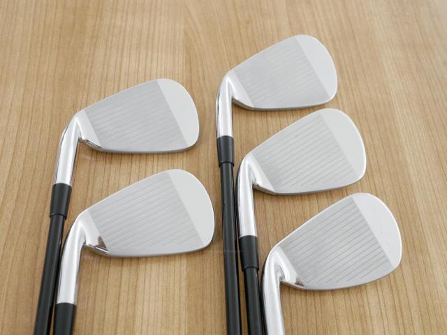Iron set : Mizuno : ชุดเหล็ก Mizuno JPX EIII SV Hot Metal (ตัวท้อป ใบใหญ่ที่สุดของ Mizuno ตีง่ายมาก หน้าเด้ง ตีไกล) มีเหล็ก 6-Pw (5 ชิ้น) ก้านกราไฟต์ Flex R