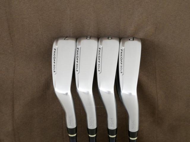 Iron set : Yamaha : ชุดเหล็ก Yamaha Inpres UD+2 (ออกปี 2019 ตีไกลที่สุด ไกลกว่าเหล็กทั่วไป 2 เบอร์ หน้าเด้ง COR 0.822) มีเหล็ก 7-Pw (4 ชิ้น) ก้านกราไฟต์ Flex R