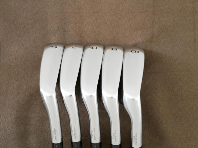 Iron set : Honma : ชุดเหล็ก Honma Tour World TR21X (ออกปี 2021 ตีง่าย ไกล) มีเหล็ก 6-10 (5 ชิ้น) ก้านเหล็ก NS Pro 950 NEO Flex S
