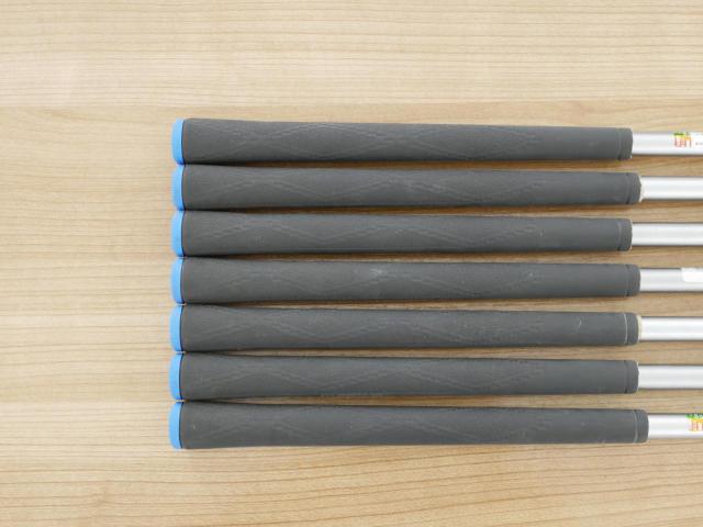 Iron set : Callaway : ชุดเหล็ก Callaway Mavrik (ปี 2020 ตีง่าย ไกลมากๆ) มีเหล็ก 5-Pw,Aw (7 ชิ้น) ก้านกราไฟต์ Mitsubishi Diamana 50 Flex S