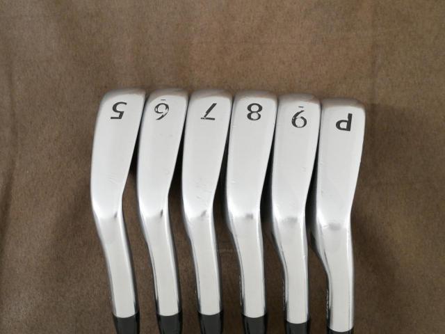 Iron set : Titleist : ชุดเหล็ก Titleist VG3 Forged (ออกปี 2019 Japan Spec. นุ่มแน่น) มีเหล็ก 5-Pw (6 ชิ้น) ก้านเหล็ก NS Pro 950 Flex S