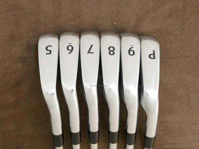 Iron set : Titleist : ชุดเหล็ก Titleist VG3 Forged (ปี 2017 Japan Spec. นุ่มแน่น) มีเหล็ก 5-Pw (6 ชิ้น) ก้านกราไฟต์ Mitsubishi Rayon VGI Flex S