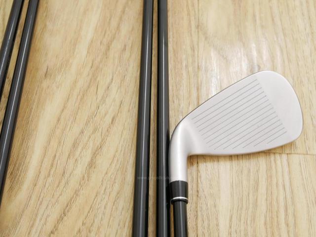 Iron set : PRGR : ชุดเหล็กกระเทย PRGR Super Egg Evolution (รุ่นล่าสุด ออกปี 2024 ตัวท๊อปสุด หน้าเด้งเกินกฏ ใช้แข่งไม่ได้ ตีไกลมากๆ) มีเหล็ก 7-Pw,Aw (5 ชิ้น) ก้านกราไฟต์ Flex R (M-37)