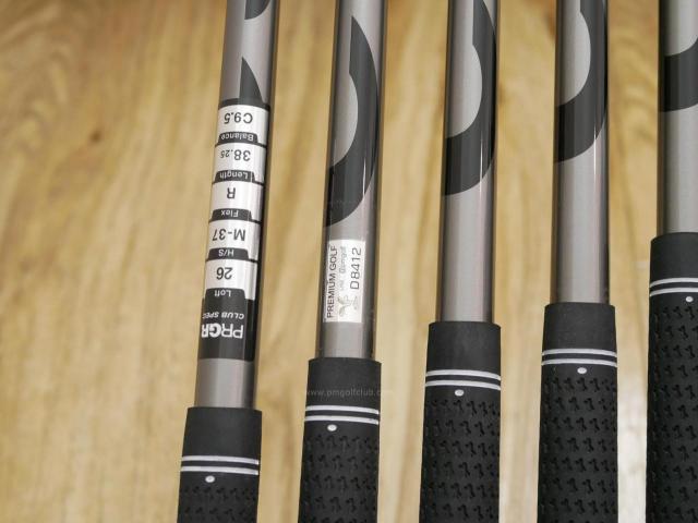 Iron set : PRGR : ชุดเหล็กกระเทย PRGR Super Egg Evolution (รุ่นล่าสุด ออกปี 2024 ตัวท๊อปสุด หน้าเด้งเกินกฏ ใช้แข่งไม่ได้ ตีไกลมากๆ) มีเหล็ก 7-Pw,Aw (5 ชิ้น) ก้านกราไฟต์ Flex R (M-37)