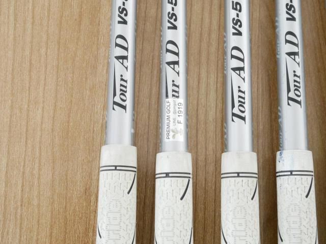 Iron set : Katana : ชุดเหล็กกระเทย Katana Voltio III G Series Hi (ตีง่าย ไกลมาก) มีเหล็ก 7-Pw,Aw,Sw (6 ชิ้น ระยะเทียบเท่า เหล็ก 6-Pw,Sw) ก้าน Tour AD VS-5 Flex R