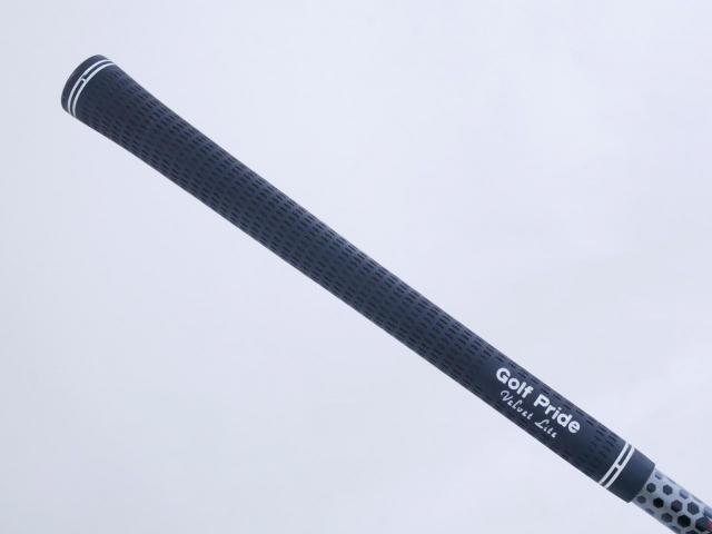 Fairway Wood : Taylormade : หัวไม้ 5 Taylormade Burner SuperFast Loft 18 Flex R