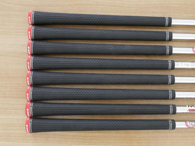 Iron set : Taylormade : ชุดเหล็ก Taylormade Stealth HD (ออกปี 2022 Japan Spec. ใบใหญ่มาก ตีง่ายสุดๆ) มีเหล็ก 5-Pw,Aw,Sw (8 ชิ้น) ก้านเหล็ก KBS Max MT 80 Flex S