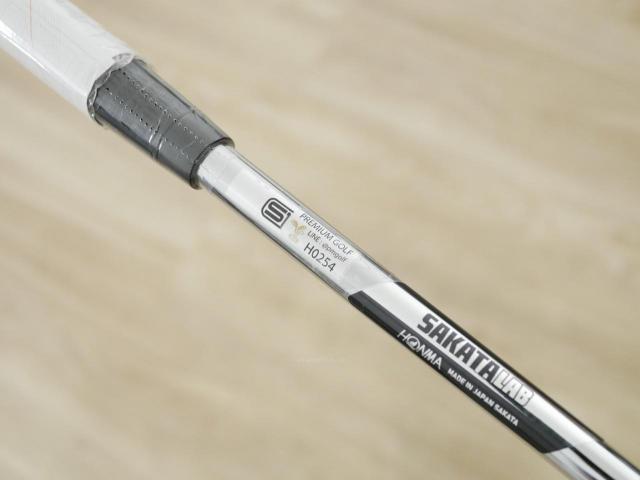 Putter : All : **ของใหม่ ยังไม่แกะพลาสติก** พัตเตอร์ Honma SAKATA LAB SL-002 (รุ่นล่าสุด ปี 2024) ยาว 34 นิ้ว