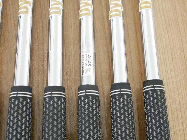 Iron set : Other Brand : ชุดเหล็ก Cobra King Forged TEC มีเหล็ก 5-Pw (6 ชิ้น) ก้านเหล็ก Dynamic Gold 105 S200