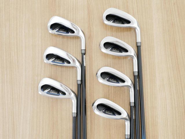 Iron set : XXIO : ชุดเหล็ก XXIO Cross (ออกปี 2019 ตีไกลที่สุดของที่สุดจาก XXIO หน้าเด้งสุดๆ) มีเหล็ก 7-Pw,Aw,Dw,Sw (7 ชิ้น ตีไกลกว่าปกติ 2 เบอร์) ก้านกราไฟต์ Flex R