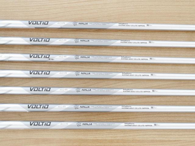Iron set : Katana : ชุดเหล็ก Katana Voltio NINJA Model V (ปี 2020 หน้าเด้ง ตีไกล) มีเหล็ก 6-Pw,Aw,Sw (7 ชิ้น) ก้านกราไฟต์ Fujikura Voltio 40 Flex R