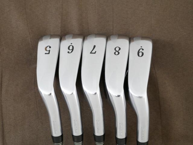 Iron set : Tourstage : ชุดเหล็ก Tourstage PHYZ Forged (ซีรี่ย์ท๊อป นุ่มไกล) มีเหล็ก 5-9 (5 ชิ้น) ก้านเหล็ก NS Pro 800 Flex R