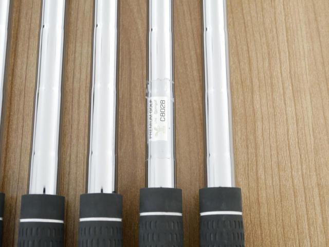Iron set : Tourstage : ชุดเหล็ก Tourstage PHYZ Forged (ซีรี่ย์ท๊อป นุ่มไกล) มีเหล็ก 5-9 (5 ชิ้น) ก้านเหล็ก NS Pro 800 Flex R