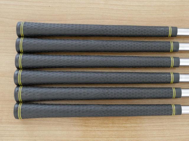 Iron set : Tourstage : ชุดเหล็ก Tourstage X-Blade GR (ใบใหญ่ ตีง่าย) มีเหล็ก 5-Pw (6 ชิ้น) ก้านเหล็ก NS Pro 950 Flex S