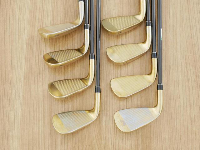 Iron set : PRGR : ชุดเหล็ก PRGR H/S 701 (หน้า Maraging เด้ง ไกล) มีเหล็ก 5-Pw,Aw,Sw (8 ชิ้น) ก้าน M-37 Flex R
