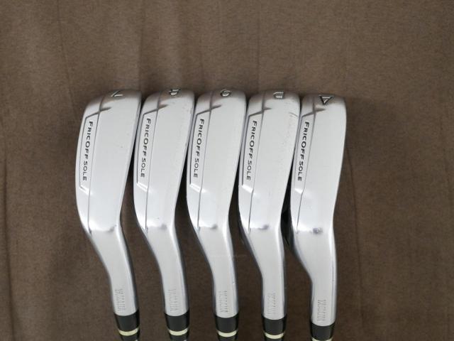 Iron set : Yamaha : ชุดเหล็ก Yamaha Inpres UD+2 (ปี 2018 ตีไกลที่สุด ไกลกว่าเหล็กทั่วไป 2 เบอร์) มีเหล็ก 7-Pw,Aw (5 ชิ้น) ก้านเหล็ก NS Pro 950 Flex S