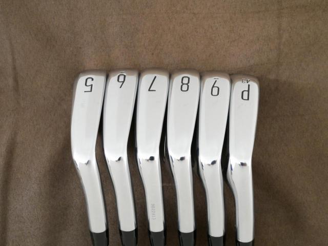 Iron set : Titleist : ชุดเหล็ก Titleist T200 Forged (ออกปี 2023 Japan Spec) มีเหล็ก 5-Pw (6 ชิ้น) ก้านเหล็ก NS Pro 105T Flex S