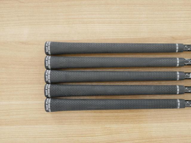 Iron set : Yamaha : ชุดเหล็ก Yamaha RMX VDX (รุ่นล่าสุด ออกปี 2024 ตีไกลและง่ายมากๆๆ ค่า MOI สูงสุด) มีเหล็ก 6-Pw (5 ชิ้น) ก้านกราไฟต์ Mitsubishi TENSEI TR 70i Flex R