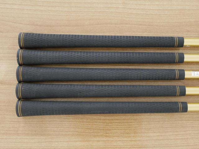 Iron set : Katana : ชุดเหล็ก Katana Voltio NINJA 880Hi Gold (รุ่นท็อปสุด ปี 2018 ตีง่าย ไกล สวยมากๆ) มีเหล็ก 6-Pw (5 ชิ้น) ก้านกราไฟต์ Fujikura Speeder 361 Flex R