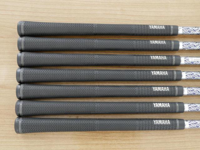 Iron set : Yamaha : ชุดเหล็ก Yamaha Inpres UD+2 (ปี 2018 ตีไกลที่สุด ไกลกว่าเหล็กทั่วไป 2 เบอร์) มีเหล็ก 6-Pw,Aw,As (7 ชิ้น) ก้านกราไฟต์ Flex R