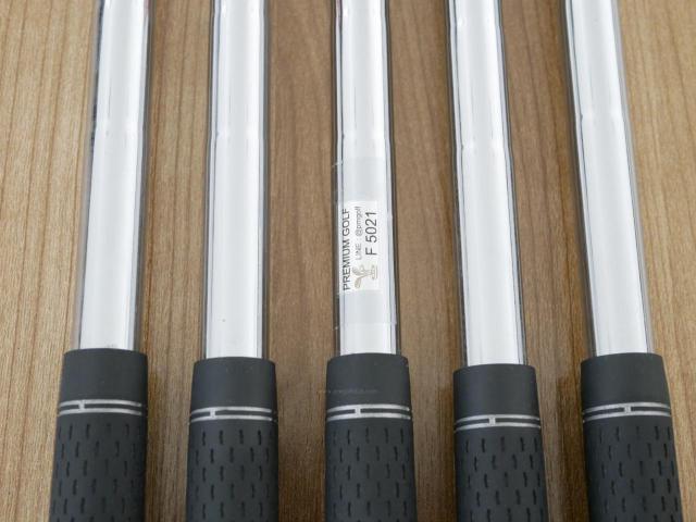 Iron set : Taylormade : ชุดเหล็ก Taylormade Gloire (รุ่นท๊อปสุด Japan Spec. ใบใหญ่ ตีง่าย ไกล) มีเหล็ก 6-Pw (5 ชิ้น) ก้านเหล็ก NS Pro 950 Flex S