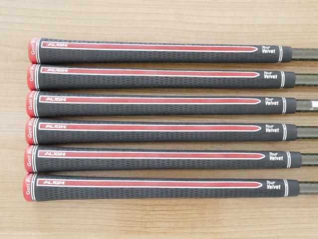 Iron set : Honma : ชุดเหล็ก Honma Beres IS-02 (หน้าเด้ง Forged) มีเหล็ก 6-11 (6 ชิ้น เทียบเท่า 5-Pw) ก้าน ARMRQ 6 (49) Flex R (2 ดาว)