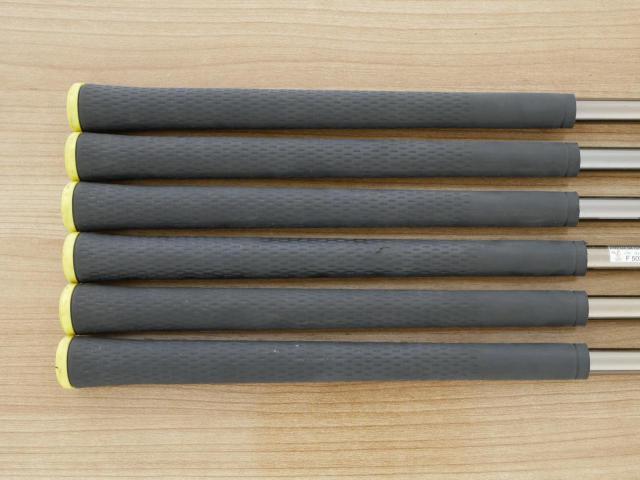 Iron set : Tsuruya : ชุดเหล็ก Tsuruya AXEL MM (ใบใหญ่) มีเหล็ก 5-Pw (6 ชิ้น) ก้านกราไฟต์ Flex R