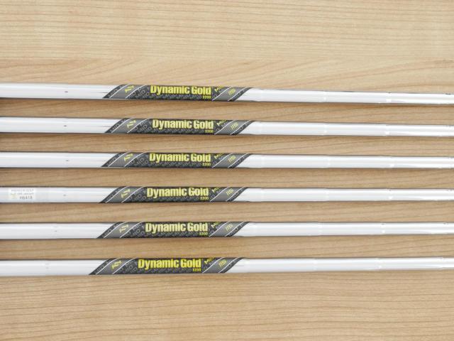 Iron set : Taylormade : ชุดเหล็ก Taylormade P770 Forged (รุ่นล่าสุด ออกปี 2024 นุ่ม แน่น) มีเหล็ก 5-Pw (6 ชิ้น) ก้านเหล็ก Dynamic Gold 115 MID S200