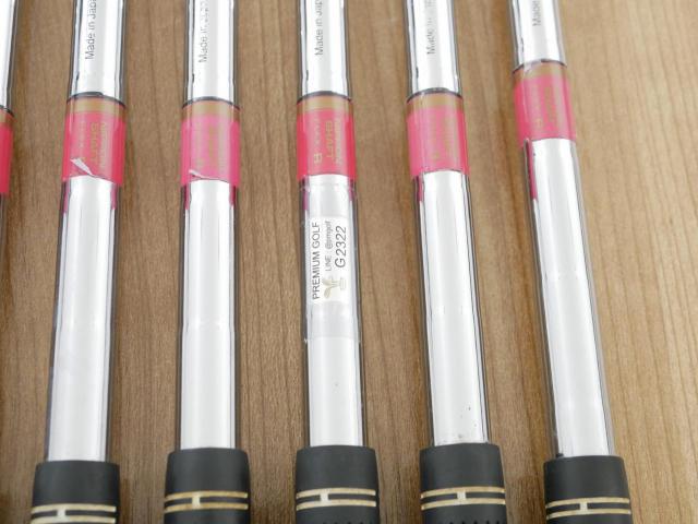 Iron set : Taylormade : ชุดเหล็ก Taylormade R7 TP มีเหล็ก 3-Pw (8 ชิ้น) ก้านเหล็ก NS Pro 950 Flex R