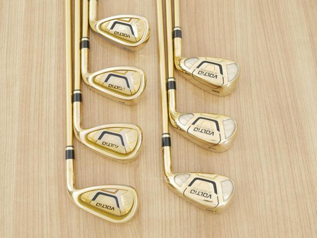 Iron set : Katana : ชุดเหล็ก Katana Voltio IV G Series I Gold (ออกปี 2016) มีเหล็ก 6-Pw,Aw,Sw (ครบเซ็ต 7 ชิ้น เหล็กยาวเป็นกระเทย) ก้านกราไฟต์ Tour AD 400 Flex R